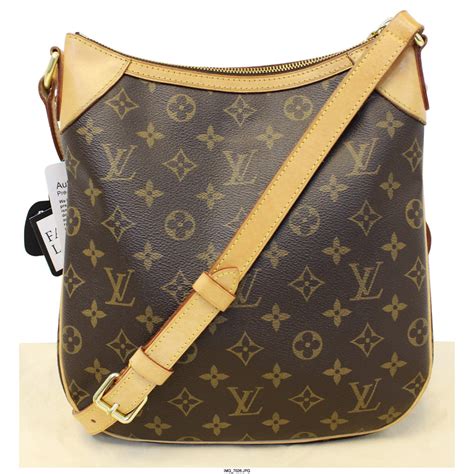 lv body cross bag